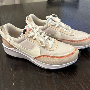 Nike Waffle Debut Men’s Sneakers size 9